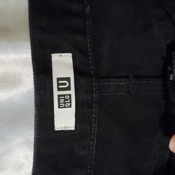 Uniqlo jeans - Picture 4 of 11